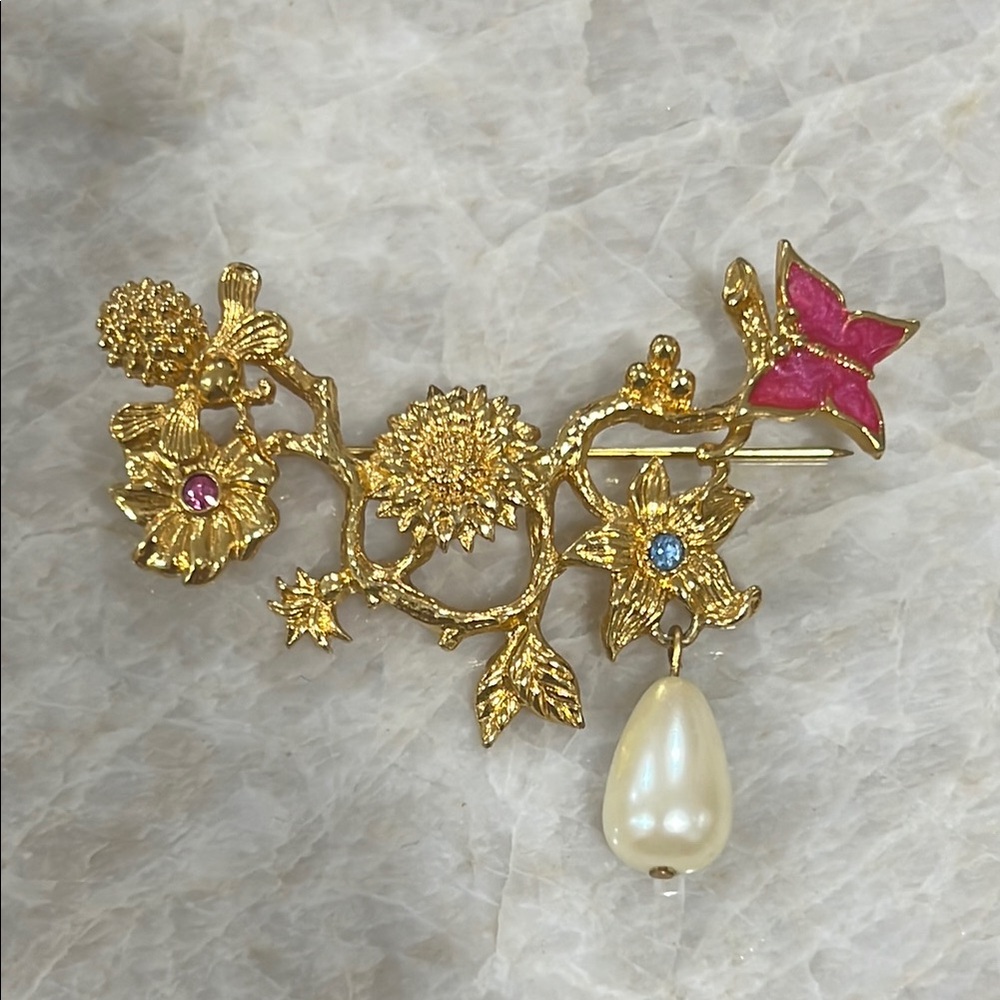 Vintage Brooch Pin Sun Flower Bee Butterfly Rhinestones Faux Pearl Jewelry AVON